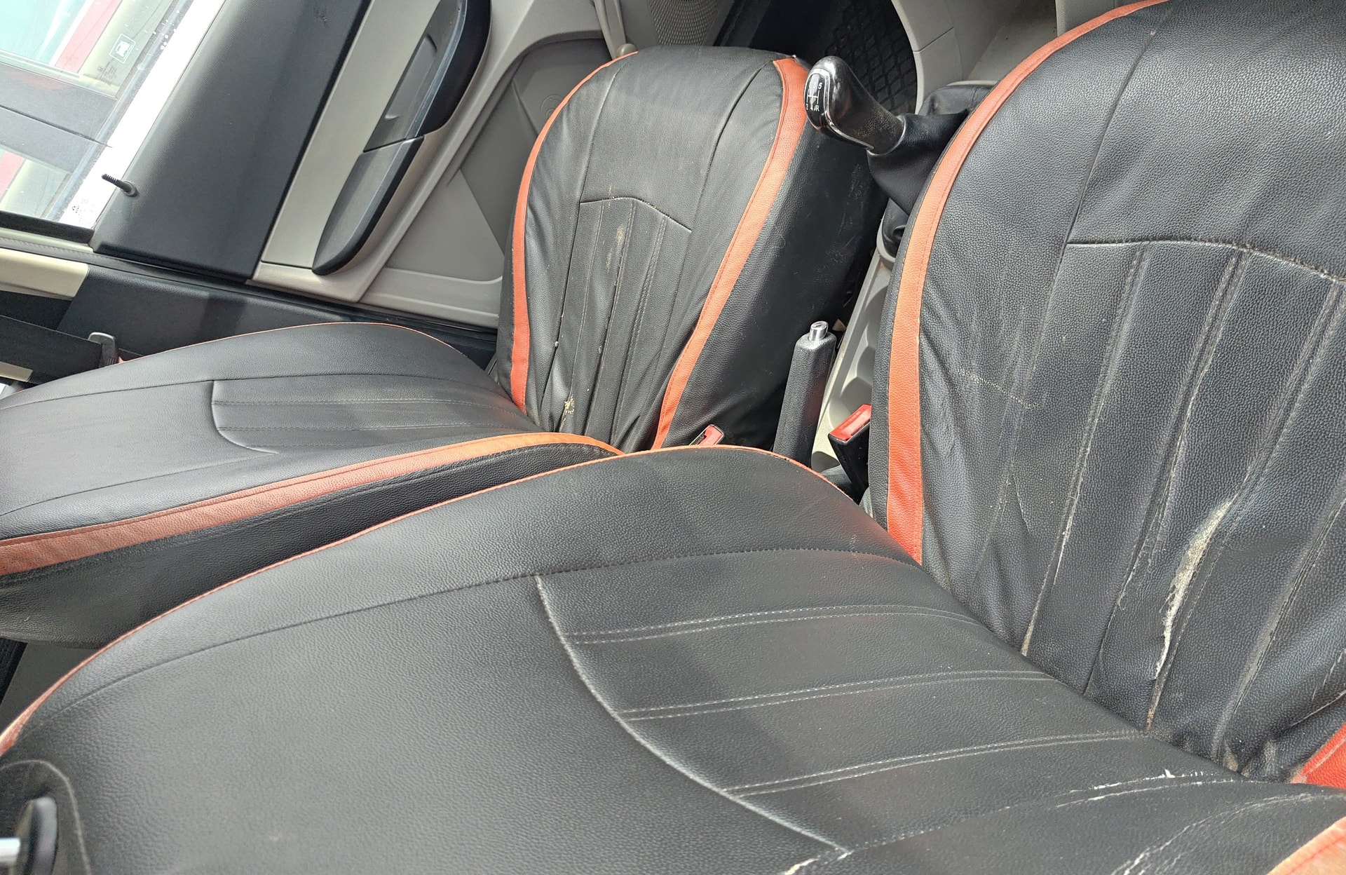 View 2019 Tata Tiago Revotorq XE Image 3 Used 2019 Tata Tiago Revotorq XE Image 3