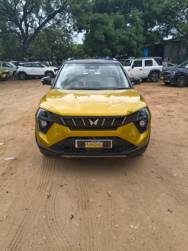 View Mahindra XUV 3XO Image 2 Used Mahindra XUV 3XO Image 2