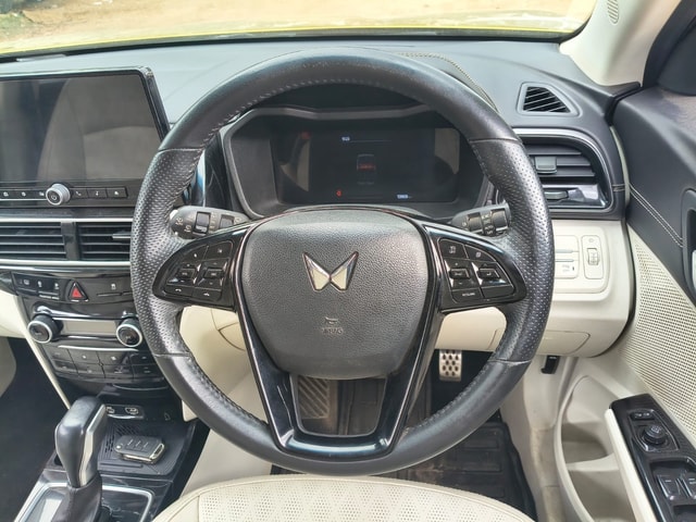 View Mahindra XUV 3XO Image 9 Used Mahindra XUV 3XO Image 9