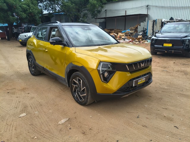 View Mahindra XUV 3XO Image 10 Used Mahindra XUV 3XO Image 10