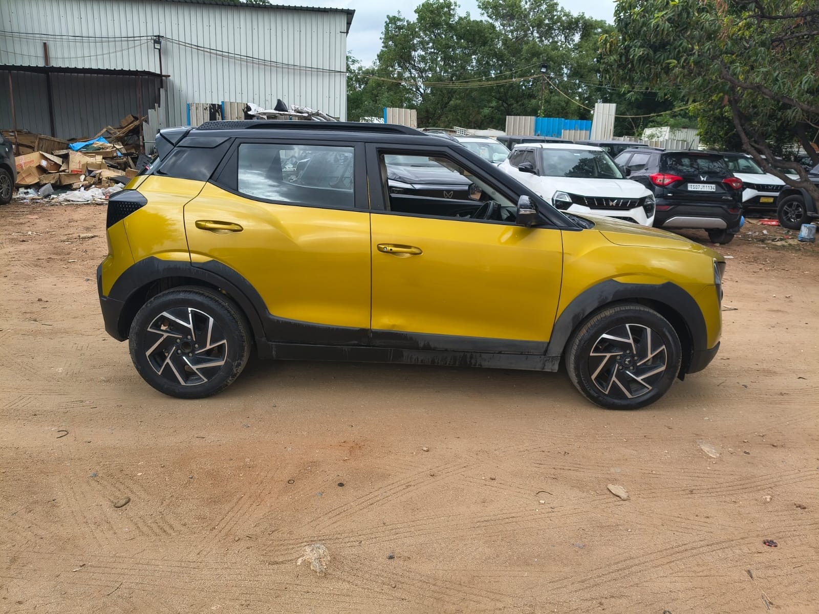 Used 2024 Mahindra XUV 3XO Used 2024 Mahindra XUV 3XO