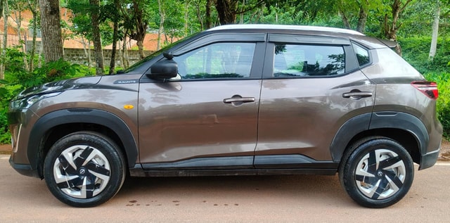 View Nissan Magnite Image 6 Used Nissan Magnite Image 6