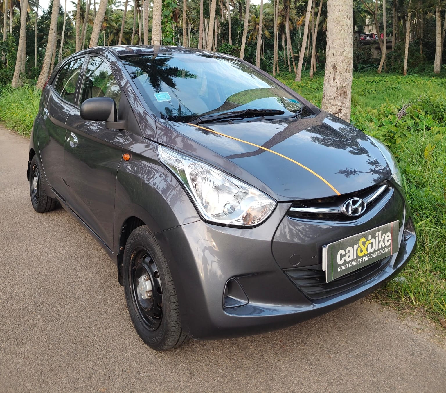 View 2017 Hyundai EON Era Image 12 Used 2017 Hyundai EON Era Image 12