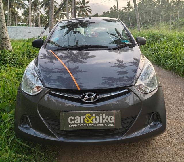 View Hyundai EON Image 2 Used Hyundai EON Image 2