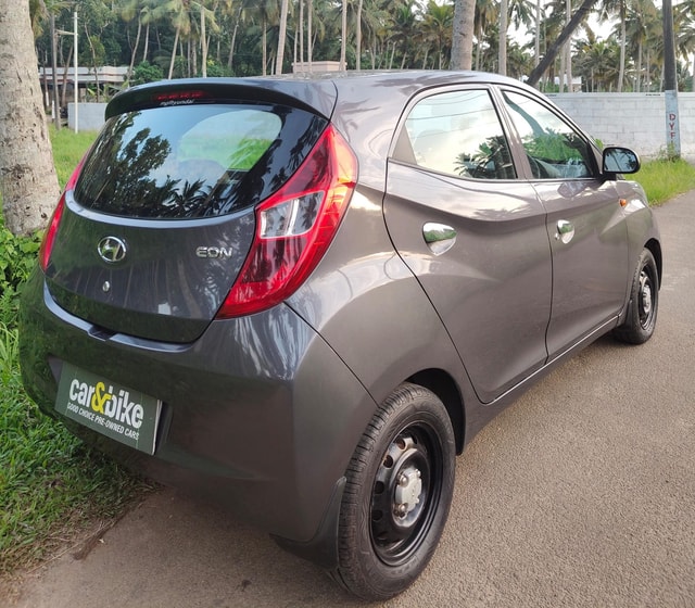 View Hyundai EON Image 14 Used Hyundai EON Image 14