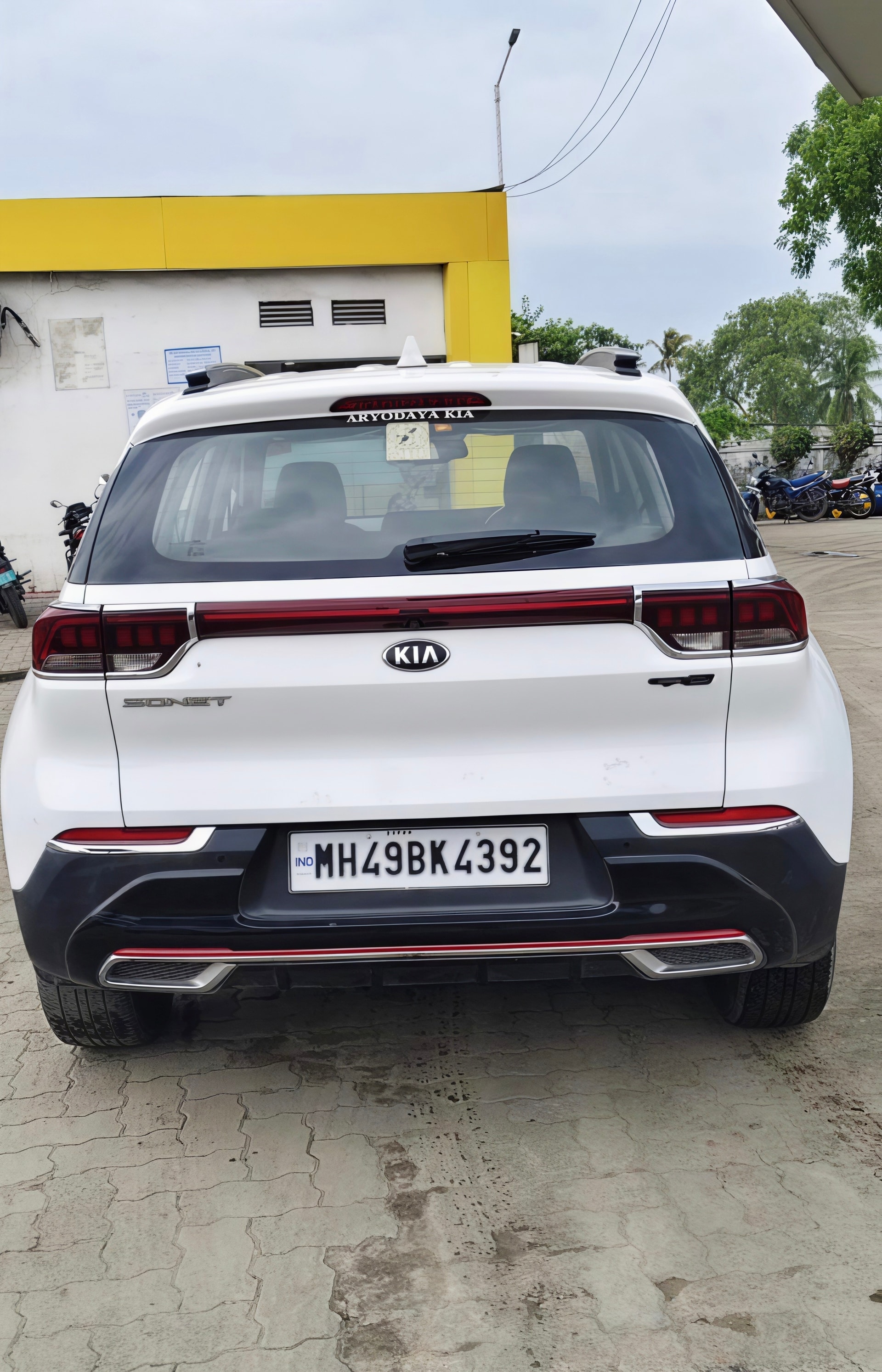View 2020 Kia Sonet GTX Plus Diesel Image 3 Used 2020 Kia Sonet GTX Plus Diesel Image 3