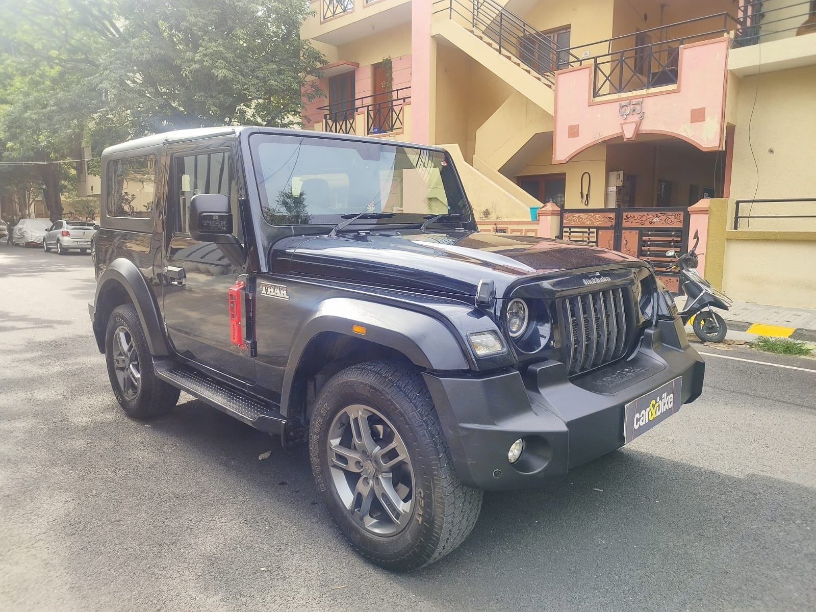 View 2023 Mahindra Thar LX RWD Automatic 4 Seater Hard Top Image 6 Used 2023 Mahindra Thar LX RWD Automatic 4 Seater Hard Top Image 6