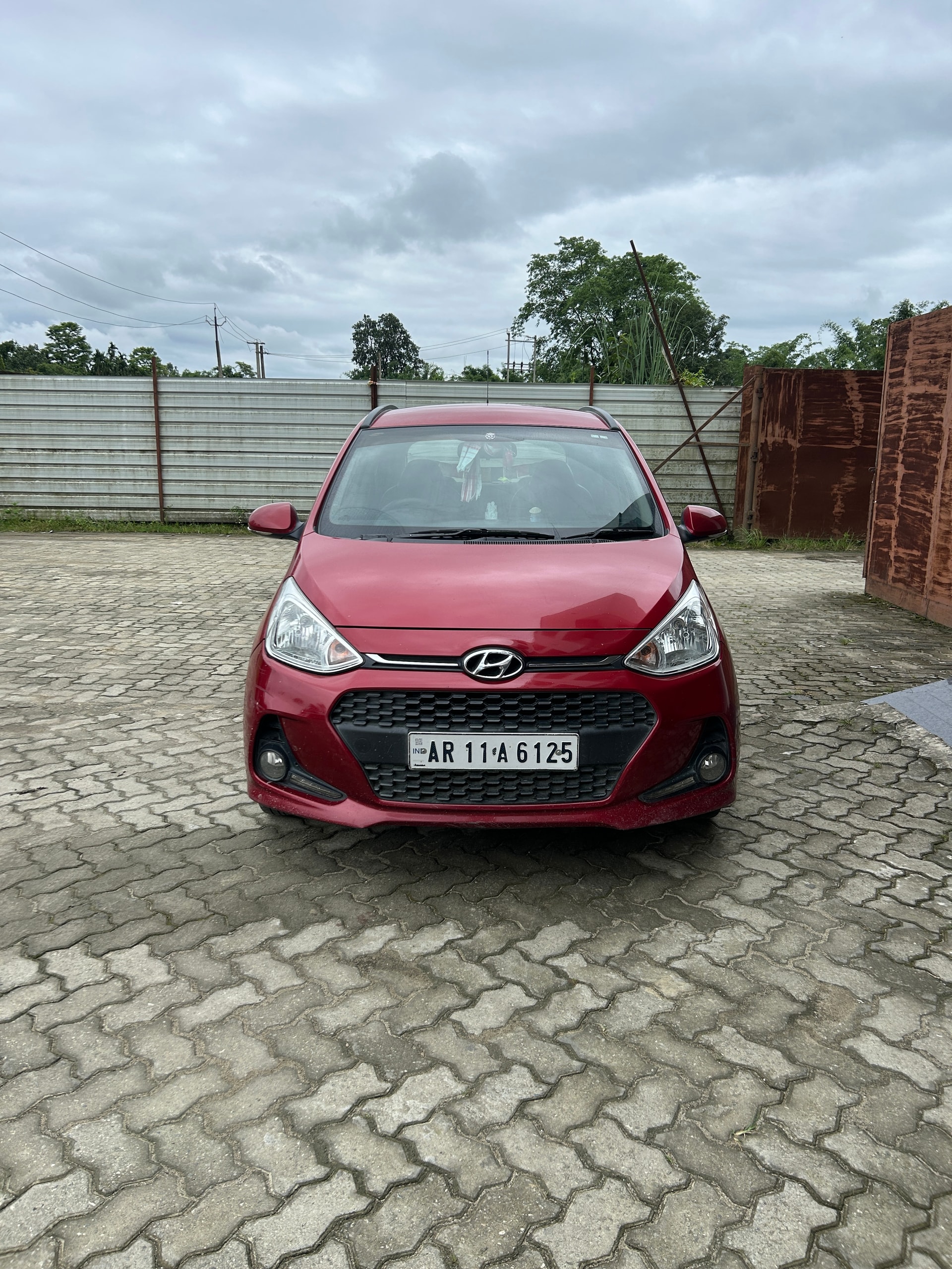 Used 2017 Hyundai Grand i10 Used 2017 Hyundai Grand i10