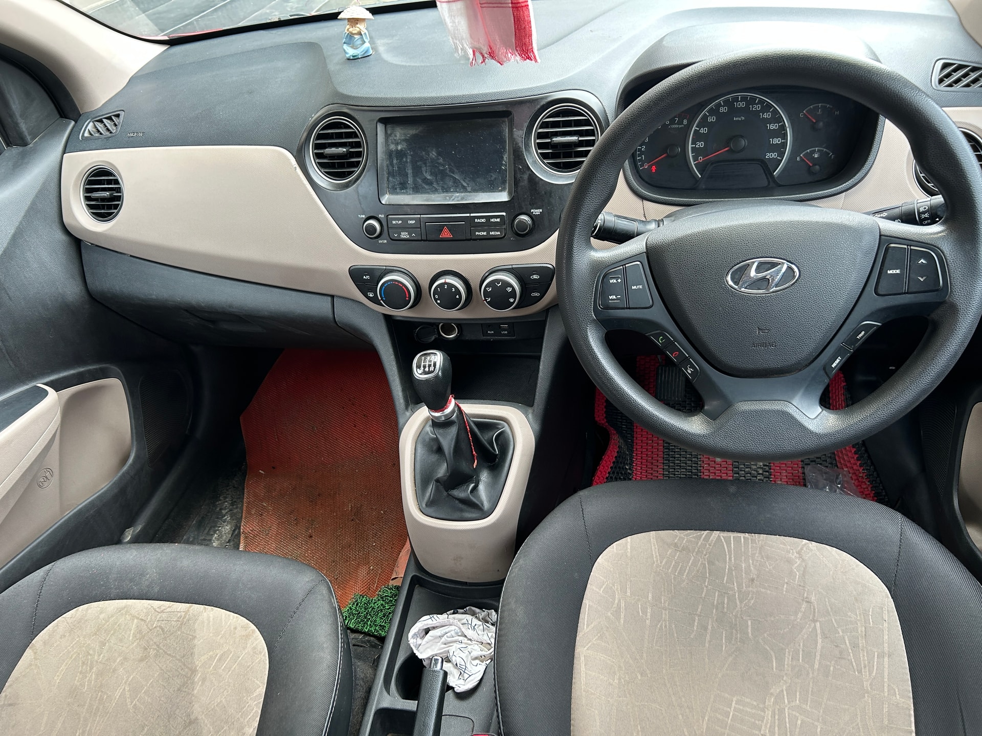 Used 2017 Hyundai Grand i10 Used 2017 Hyundai Grand i10