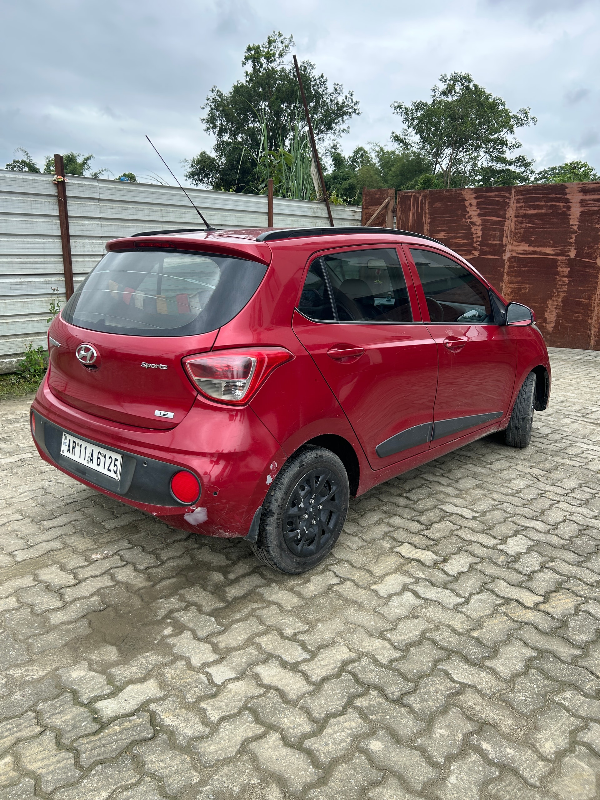 Used 2017 Hyundai Grand i10 Used 2017 Hyundai Grand i10