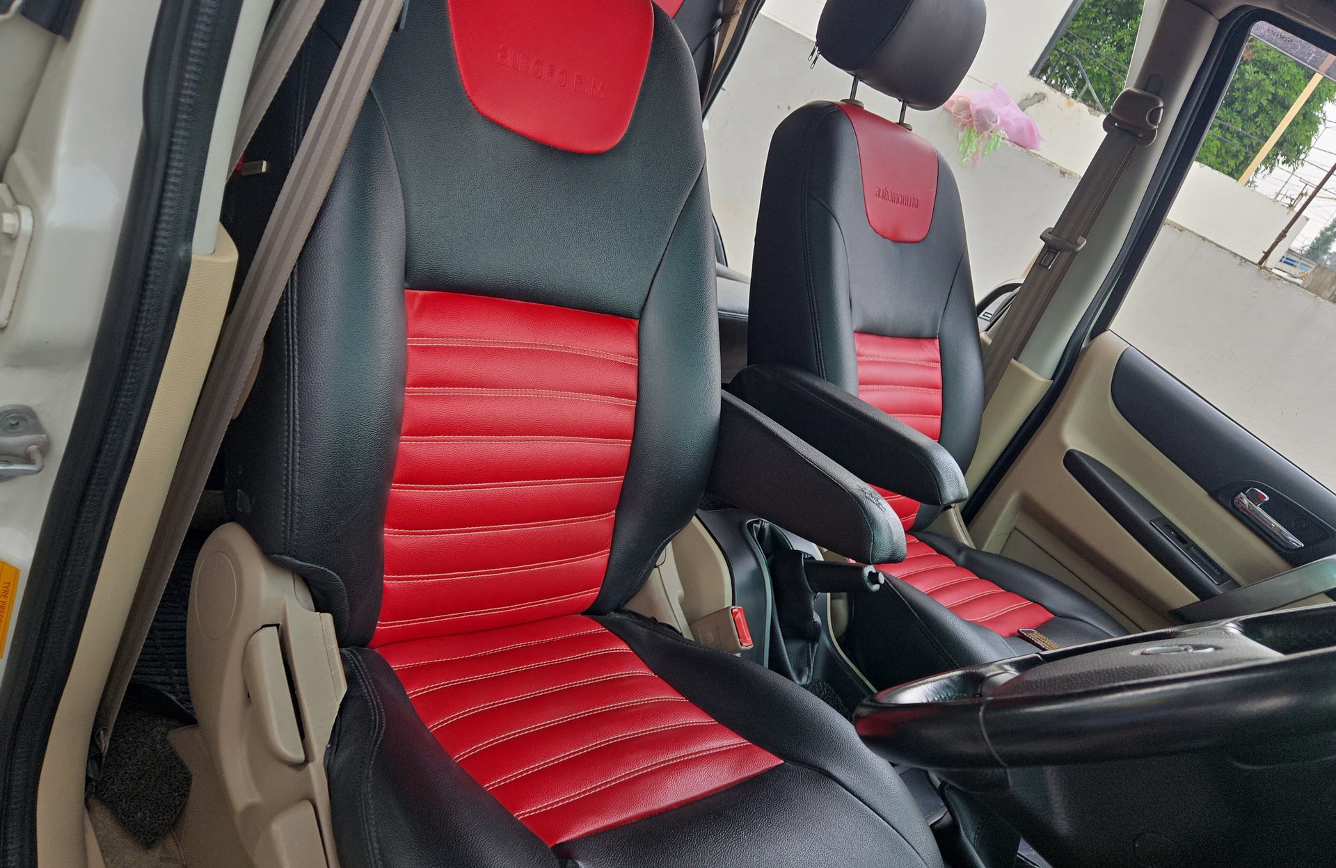 View 2015 Tata Safari Storme Ex Refreshed Image 12 Used 2015 Tata Safari Storme Ex Refreshed Image 12