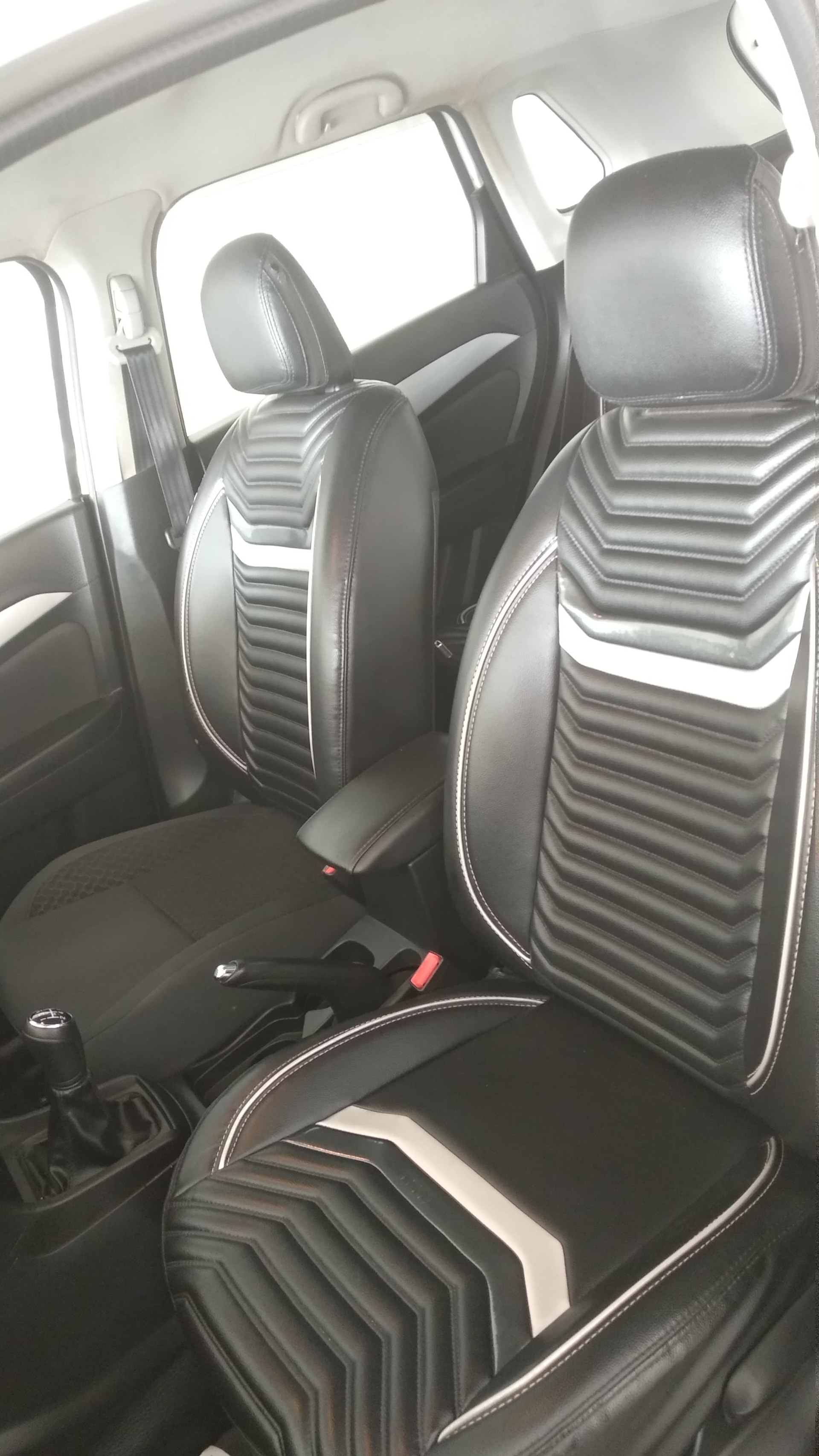 View 2021 Maruti Suzuki Vitara Brezza ZXI Plus Image 3 Used 2021 Maruti Suzuki Vitara Brezza ZXI Plus Image 3