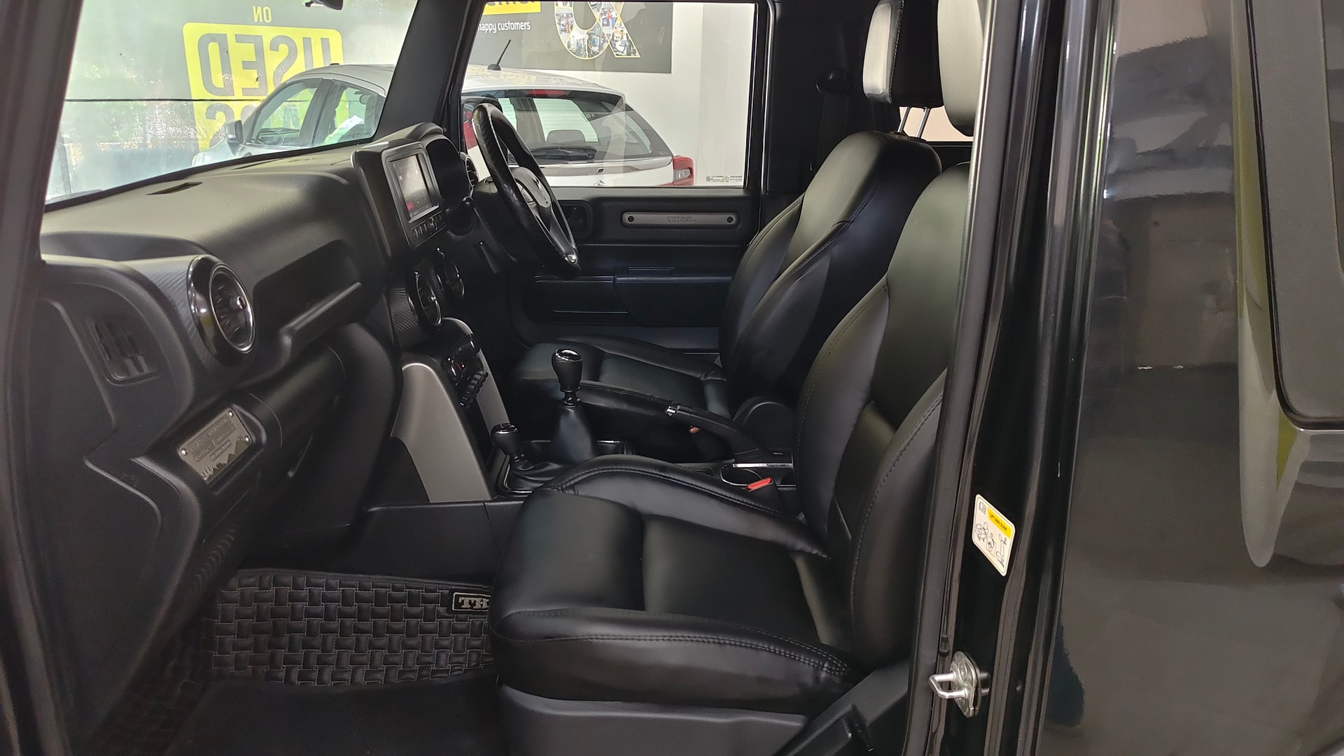 View 2022 Mahindra Thar LX Manual 4 Seater Hard Top Diesel Image 13 Used 2022 Mahindra Thar LX Manual 4 Seater Hard Top Diesel Image 13