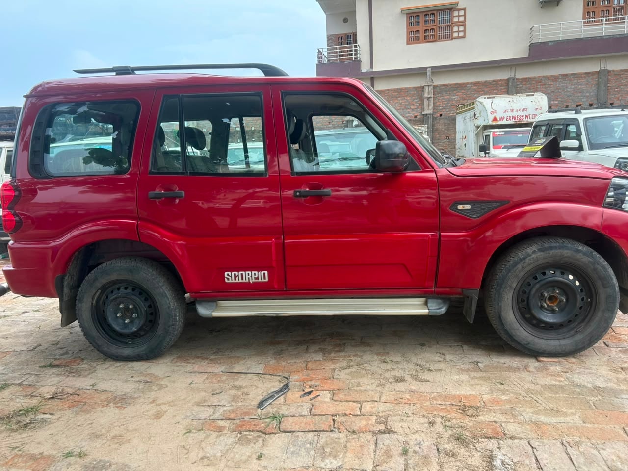 View 2018 Mahindra Scorpio S5 2WD BS IV Image 8 Used 2018 Mahindra Scorpio S5 2WD BS IV Image 8