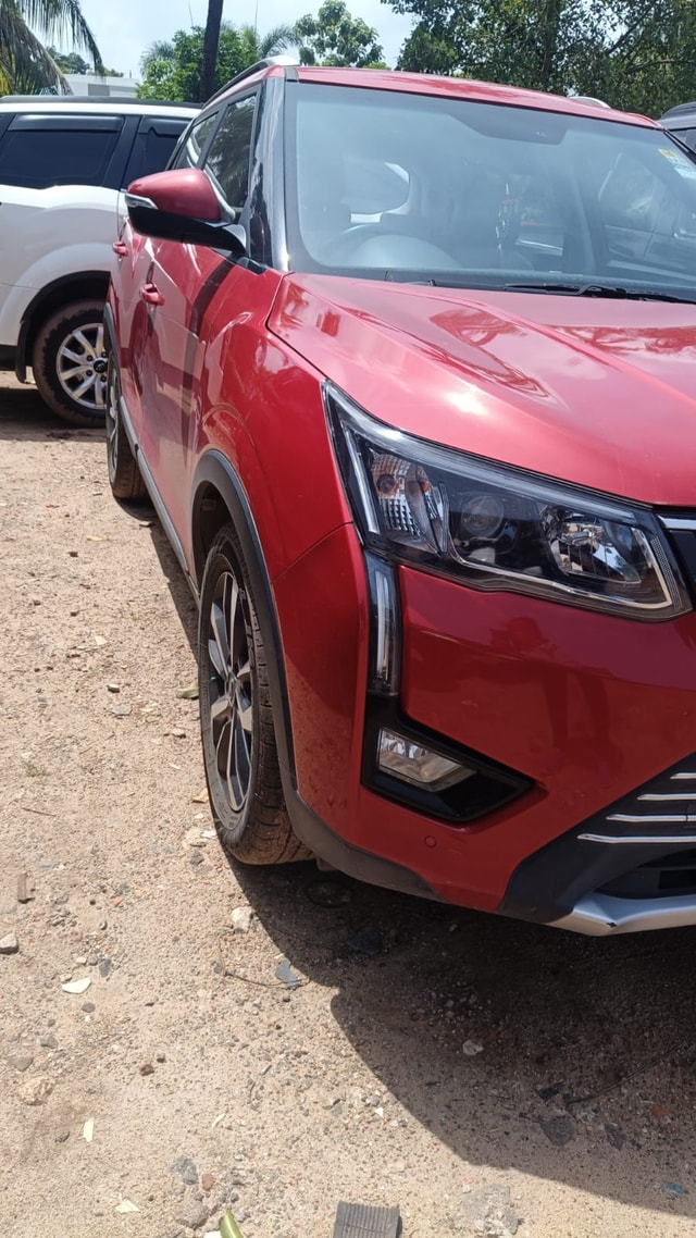 View Mahindra XUV300 Image 12 Used Mahindra XUV300 Image 12