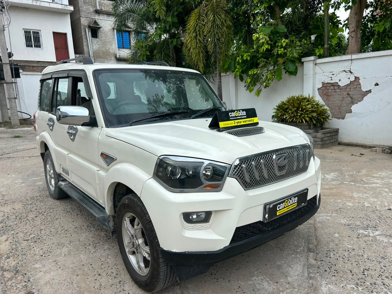 View 2014 Mahindra Scorpio S10 4WD Image 12 Used 2014 Mahindra Scorpio S10 4WD Image 12