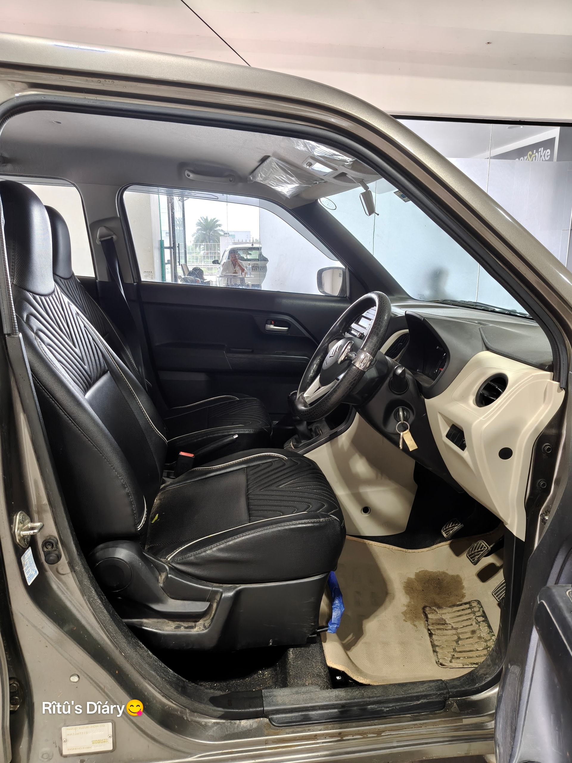 View 2021 Maruti Suzuki Wagon R VXI 1.0 Image 3 Used 2021 Maruti Suzuki Wagon R VXI 1.0 Image 3
