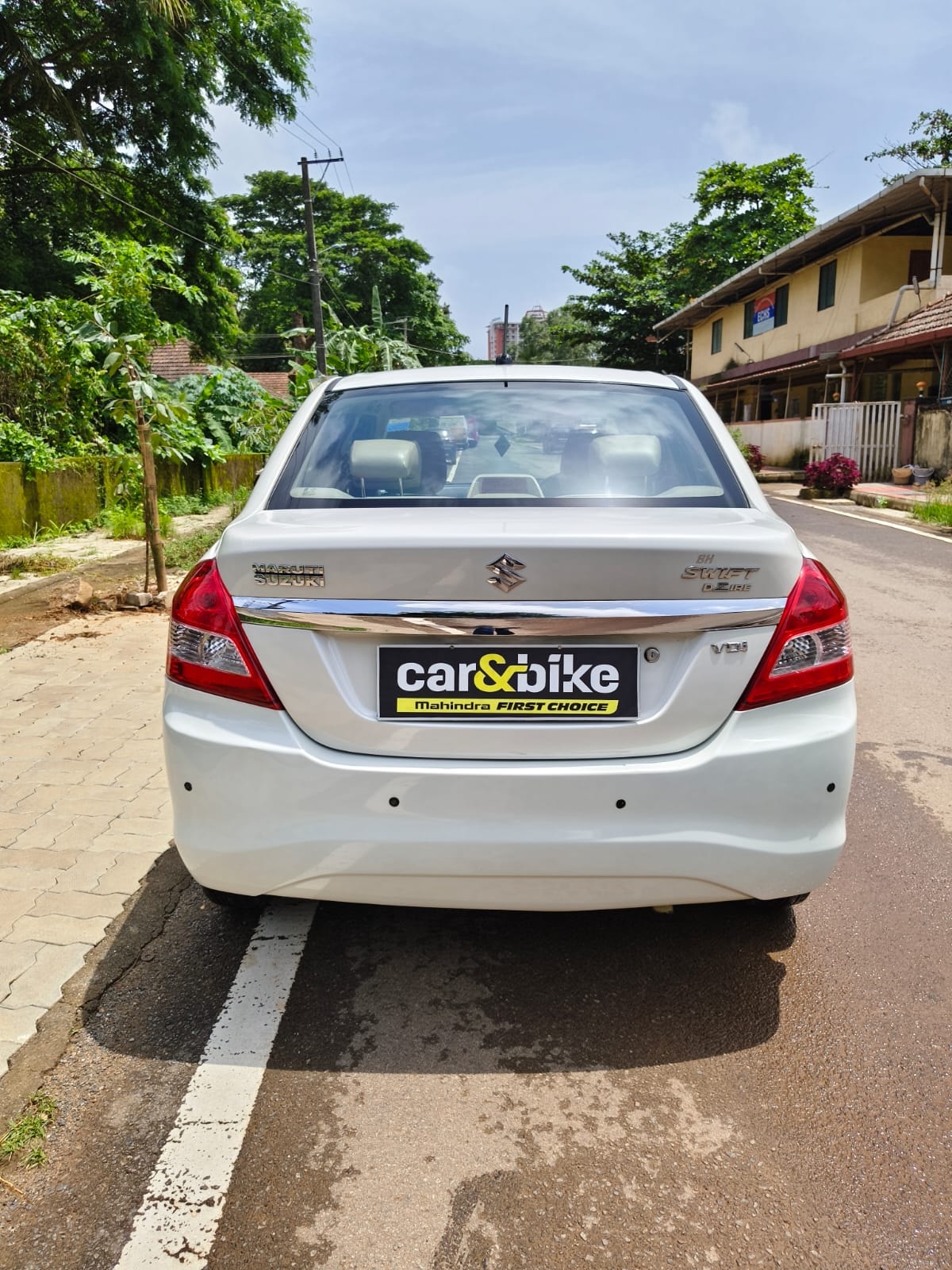 View 2015 Maruti Suzuki Swift DZire VDI Image 4 Used 2015 Maruti Suzuki Swift DZire VDI Image 4