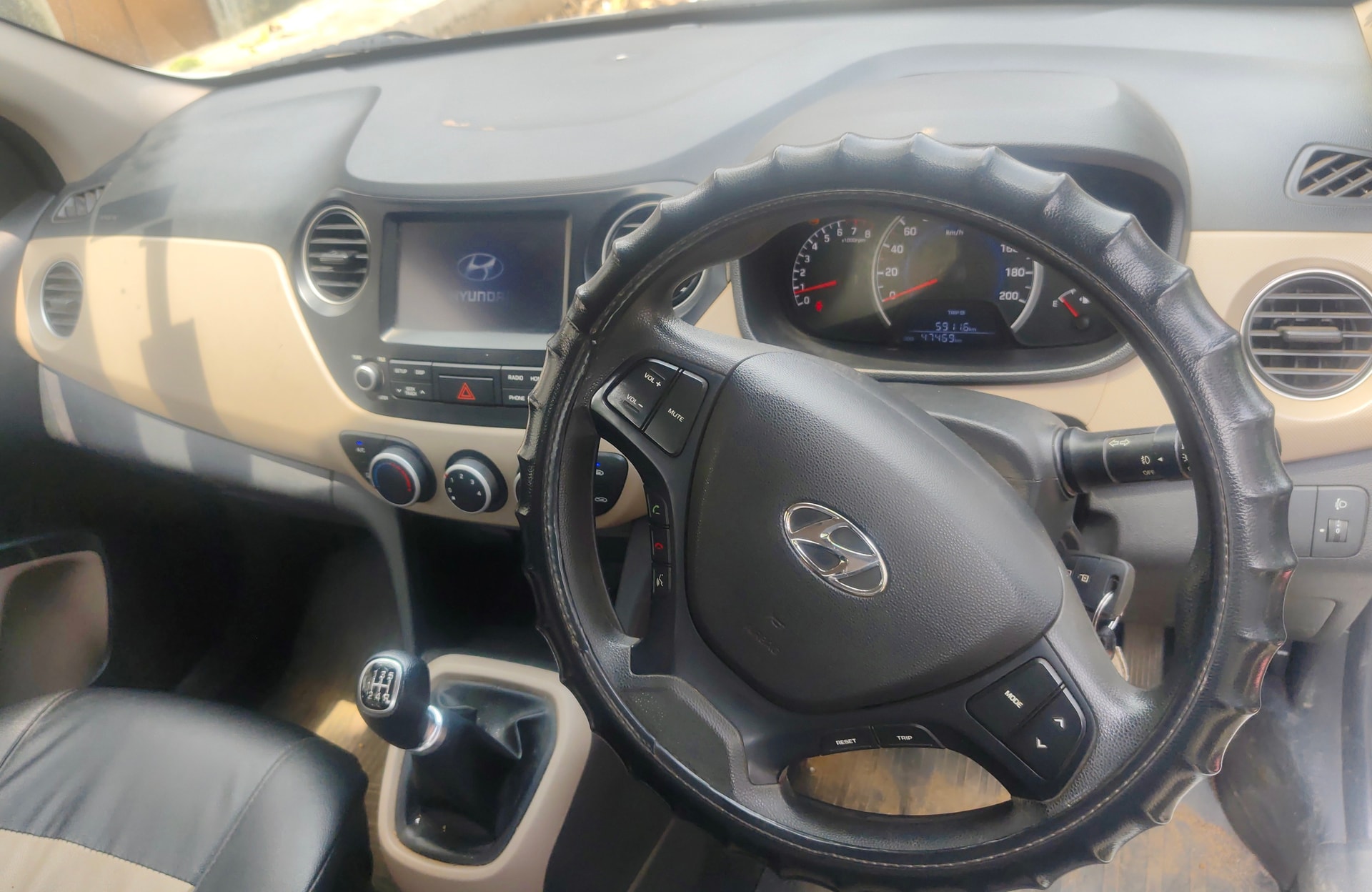 Used 2018 Hyundai Grand i10 Used 2018 Hyundai Grand i10