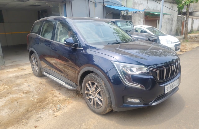 View Mahindra XUV700 Image 6 Used Mahindra XUV700 Image 6