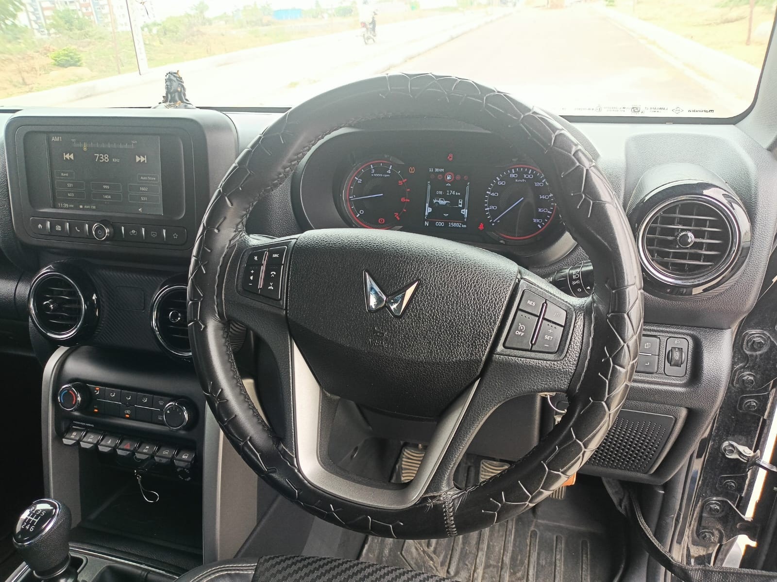 View 2024 Mahindra Thar LX Manual 4 Seater Hard Top Diesel Image 9 Used 2024 Mahindra Thar LX Manual 4 Seater Hard Top Diesel Image 9