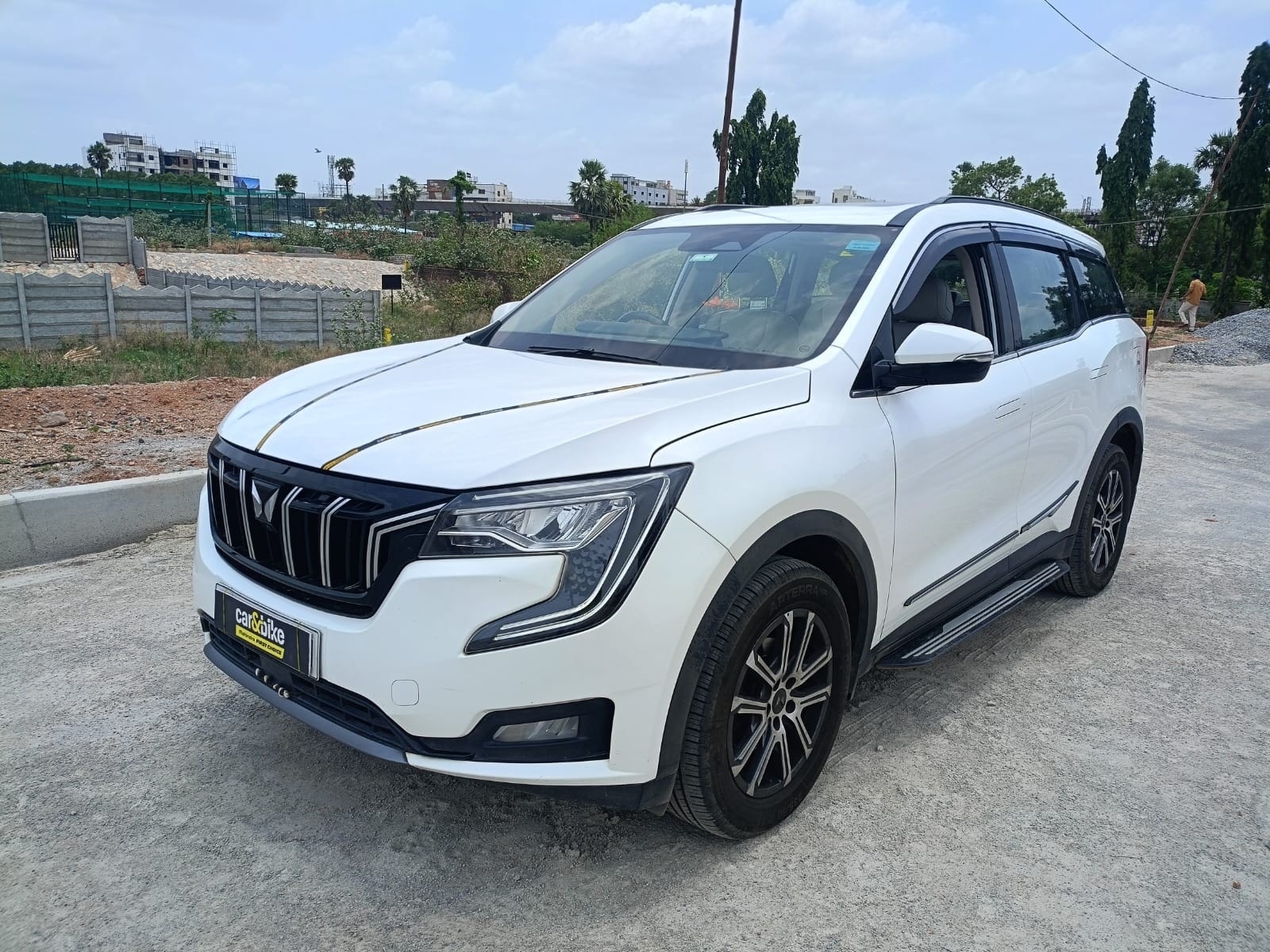 Used 2022 Mahindra XUV700 Used 2022 Mahindra XUV700