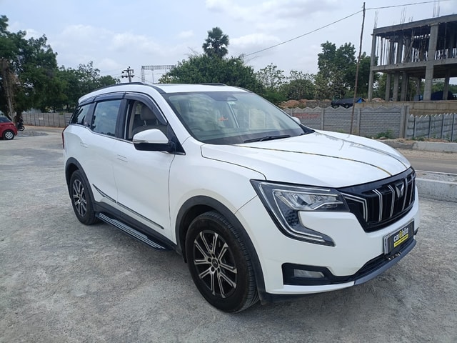View Mahindra XUV700 Image 11 Used Mahindra XUV700 Image 11