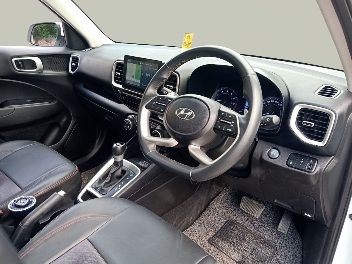 View 2021 Hyundai Venue SX Plus 1.0 Petrol AT Image 3 Used 2021 Hyundai Venue SX Plus 1.0 Petrol AT Image 3