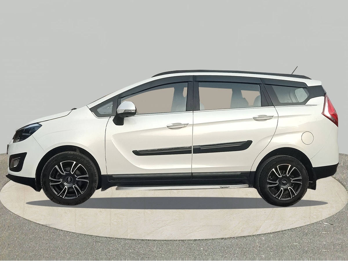 View 2019 Mahindra Marazzo M8 7-Seater Image 6 Used 2019 Mahindra Marazzo M8 7-Seater Image 6