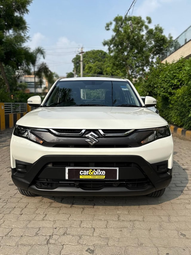 View Maruti Suzuki Brezza Image 1 Used Maruti Suzuki Brezza Image 1