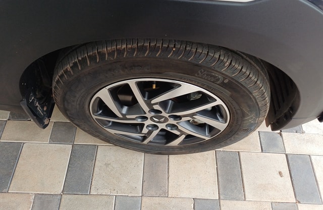 View Mahindra XUV 3XO Image 15 Used Mahindra XUV 3XO Image 15