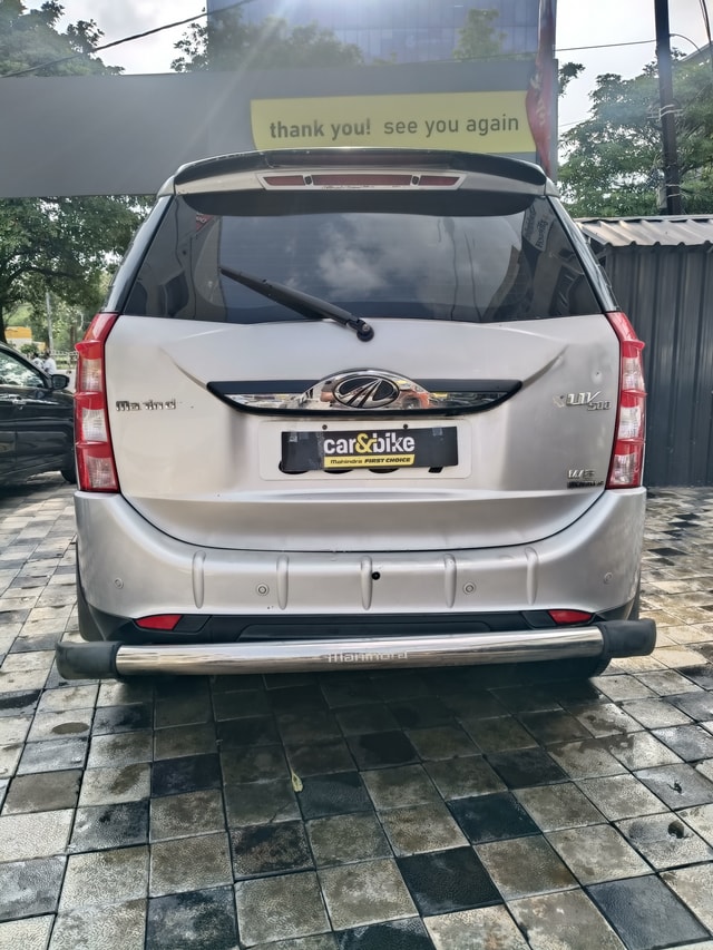 View Mahindra XUV500 Image 3 Used Mahindra XUV500 Image 3