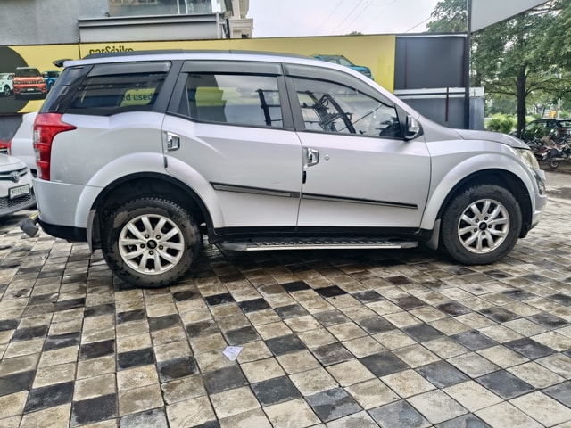 View Mahindra XUV500 Image 5 Used Mahindra XUV500 Image 5