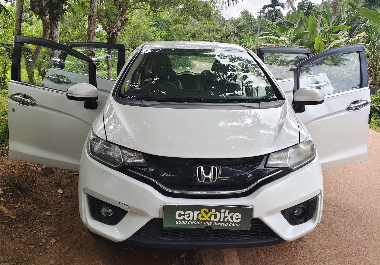 View 2015 Honda Jazz SV MT Diesel Image 2 Used 2015 Honda Jazz SV MT Diesel Image 2