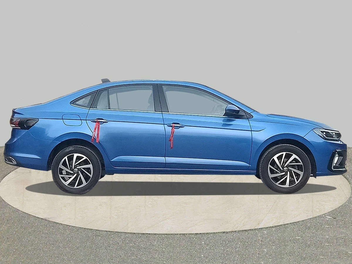 View 2023 Volkswagen Virtus Topline 1.0 TSI AT Image 8 Used 2023 Volkswagen Virtus Topline 1.0 TSI AT Image 8