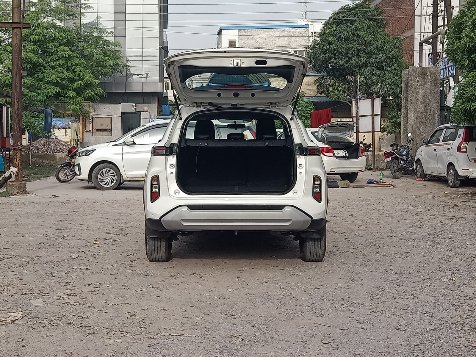 Used 2022 Maruti Suzuki Grand Vitara Used 2022 Maruti Suzuki Grand Vitara