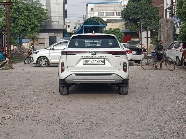 View Maruti Suzuki Grand Vitara Image 3 Used Maruti Suzuki Grand Vitara Image 3