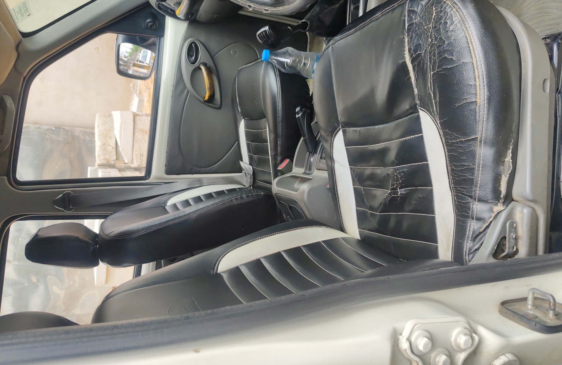 View 2014 Mahindra Scorpio LX BS 3 Image 3 Used 2014 Mahindra Scorpio LX BS 3 Image 3