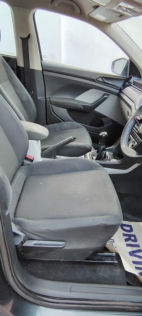 View 2021 Skoda Kushaq Active 1.0 TSI MT Image 3 Used 2021 Skoda Kushaq Active 1.0 TSI MT Image 3