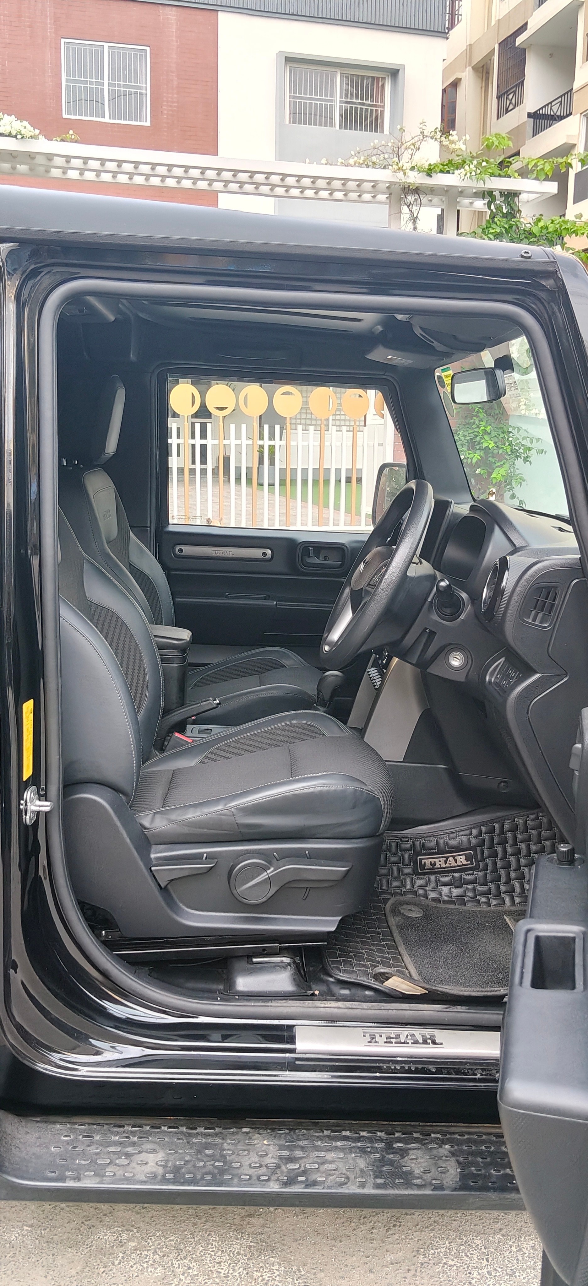 View 2024 Mahindra Thar LX RWD Automatic 4 Seater Hard Top Image 13 Used 2024 Mahindra Thar LX RWD Automatic 4 Seater Hard Top Image 13