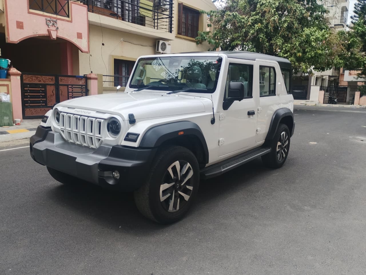 Used 2024 Mahindra Thar Roxx Used 2024 Mahindra Thar Roxx