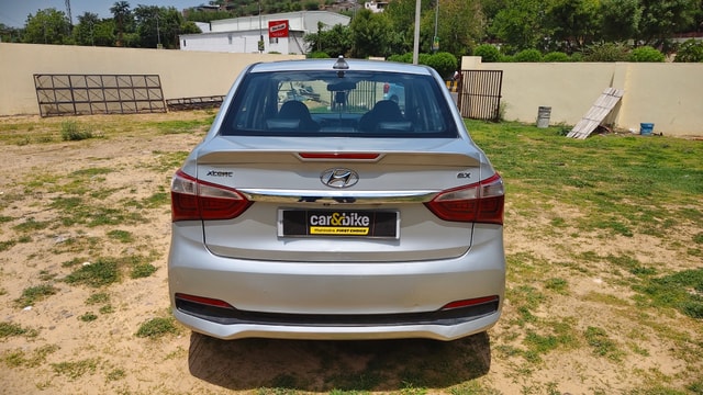 View Hyundai Xcent Image 3 Used Hyundai Xcent Image 3