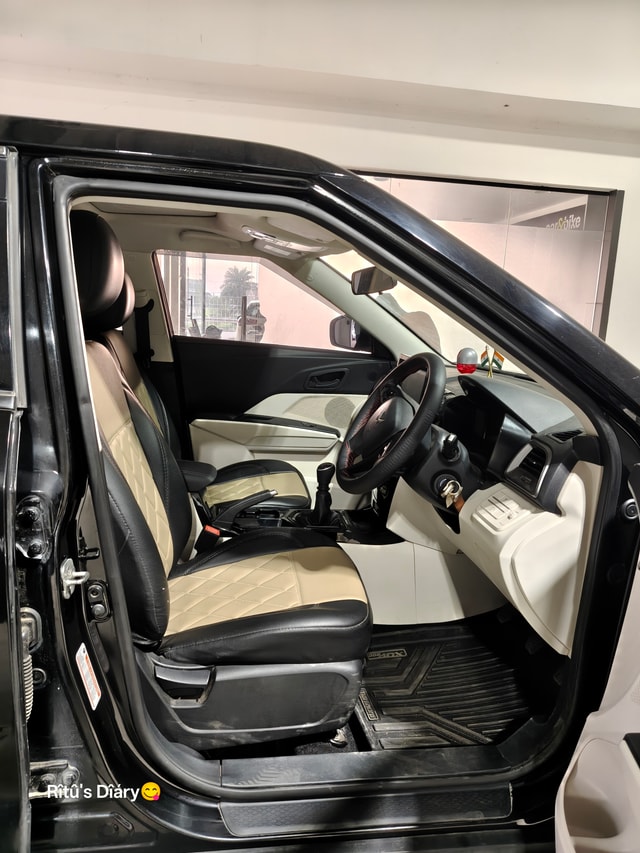 View Mahindra XUV 3XO Image 3 Used Mahindra XUV 3XO Image 3