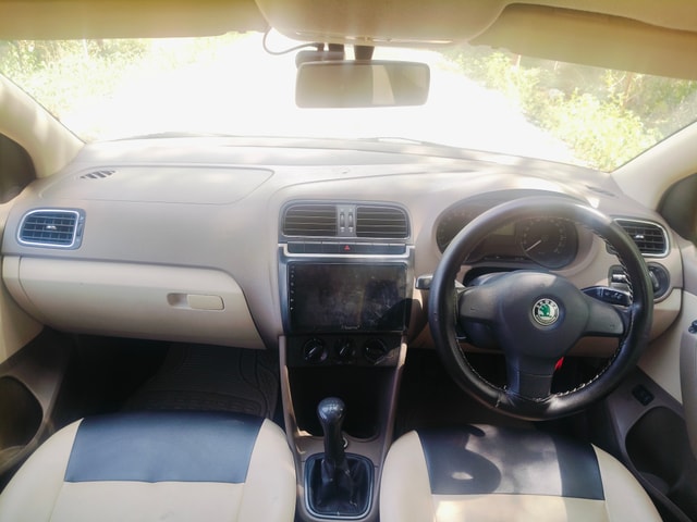View Skoda Rapid Image 9 Used Skoda Rapid Image 9