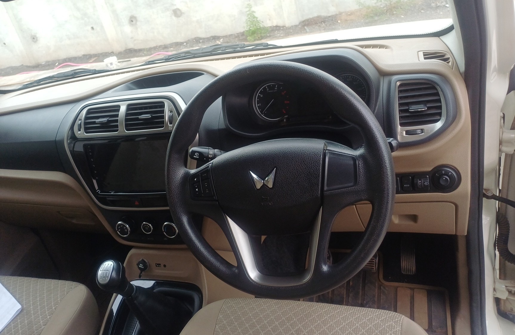 View 2024 Mahindra Bolero Neo Plus P10 Image 11 Used 2024 Mahindra Bolero Neo Plus P10 Image 11