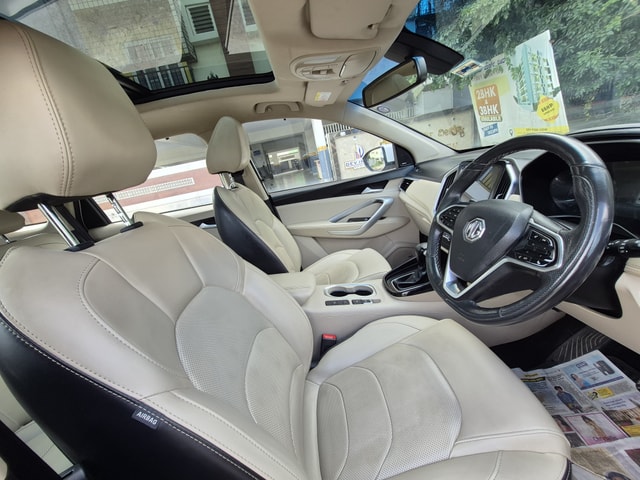 View MG Hector Image 3 Used MG Hector Image 3