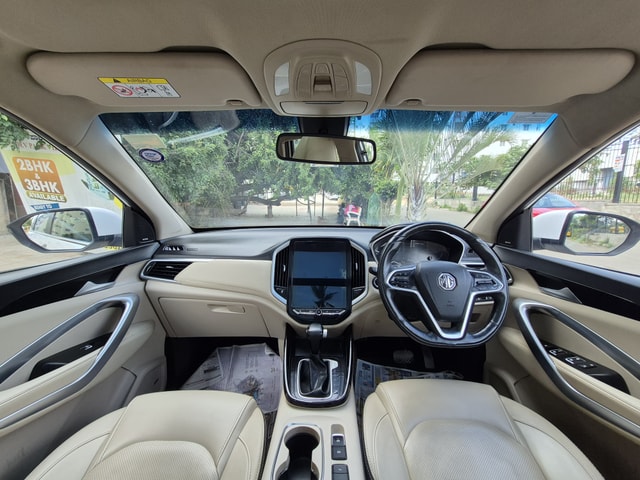 View MG Hector Image 9 Used MG Hector Image 9