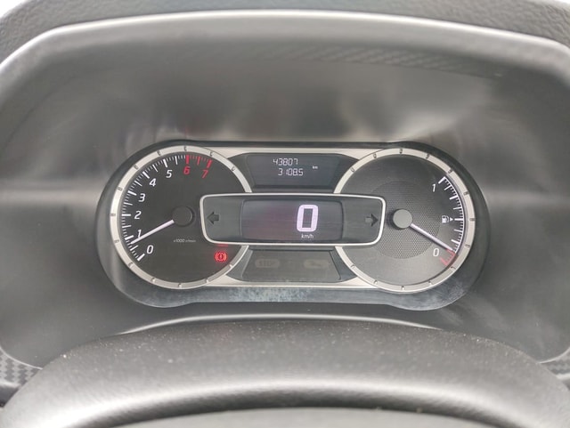 View Nissan Kicks Image 7 Used Nissan Kicks Image 7
