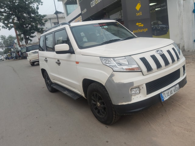 View Mahindra TUV300 Image 12 Used Mahindra TUV300 Image 12