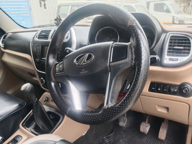 View Mahindra TUV300 Image 11 Used Mahindra TUV300 Image 11